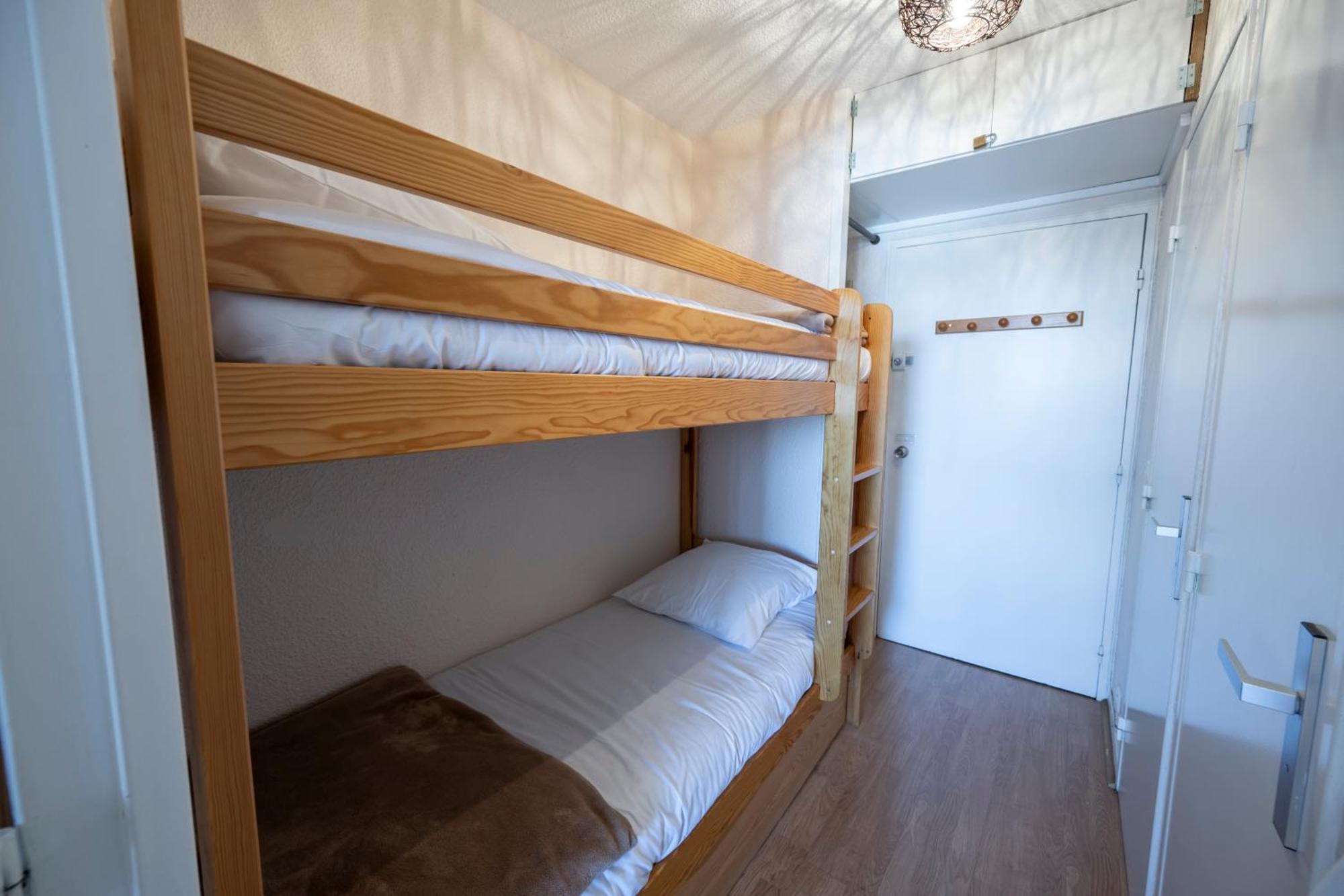Doux Crepuscule - Au Bord Des Pistes - Parking Apartment Enchastrayes Exterior photo